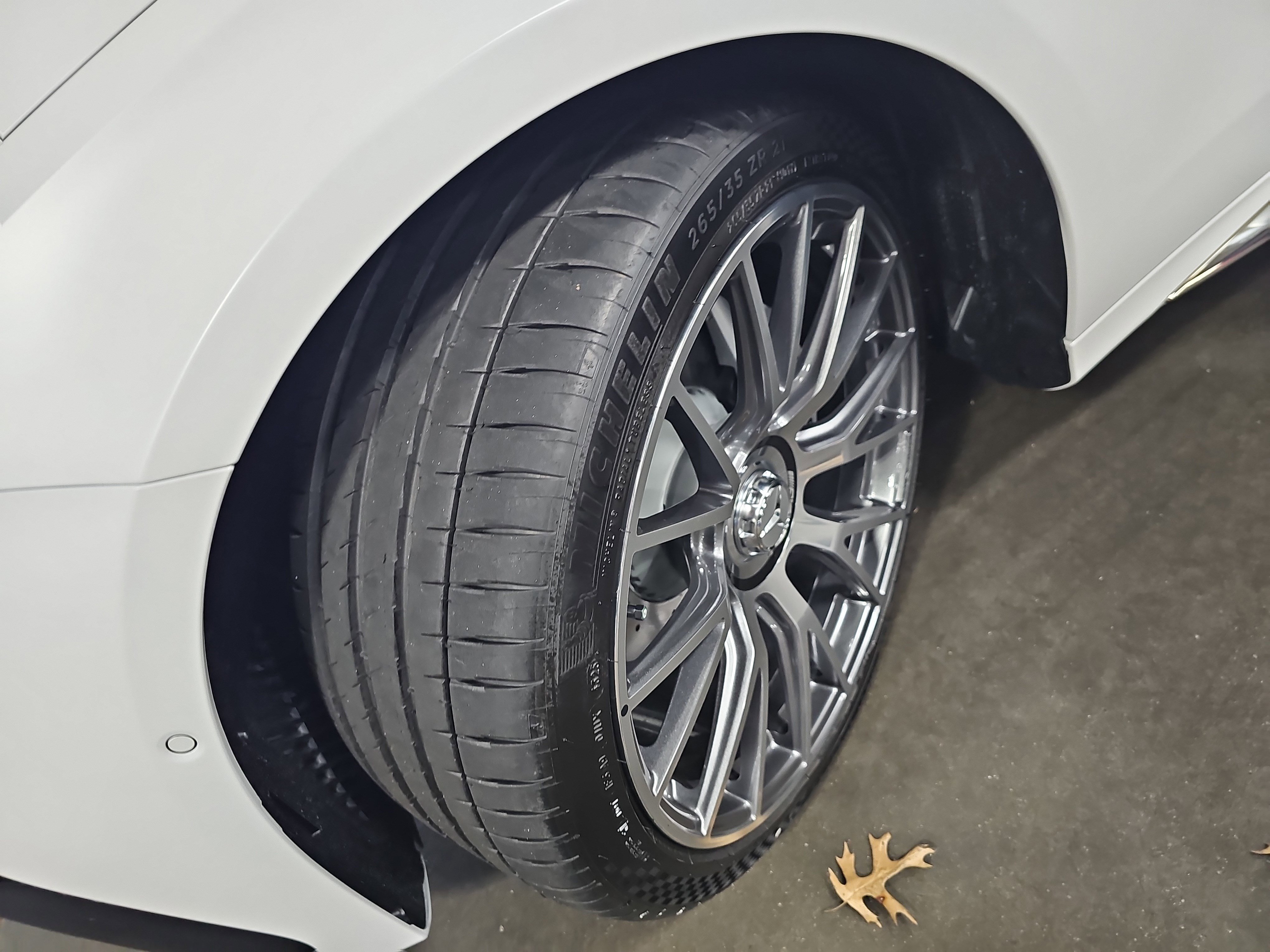 New 2026 Mercedes-Benz E 53 AMG e 4MATIC Sedan image 34