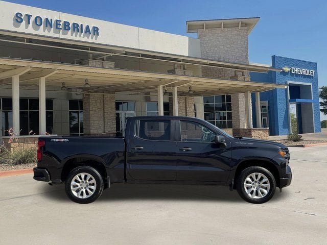 Used 2023 Chevrolet Silverado 1500 Custom AWD/4WD image 4