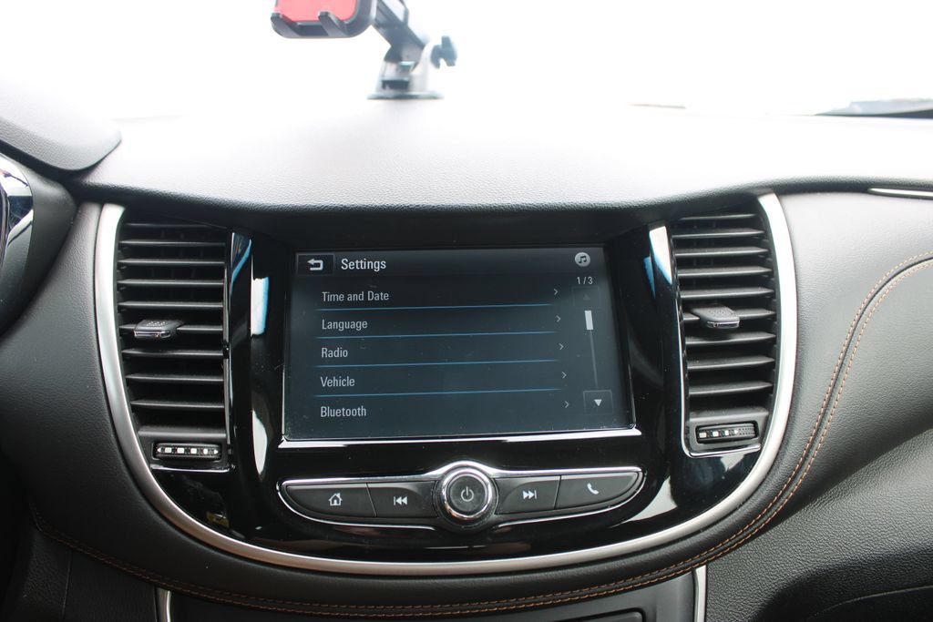 Used 2017 Chevrolet Trax LS FWD image 46