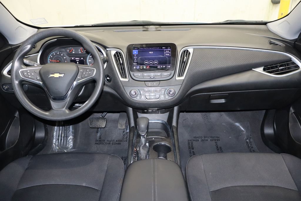Used 2023 Chevrolet Malibu LT image 28