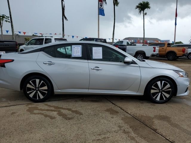 Used 2022 Nissan Altima 2.5 SV FWD image 3