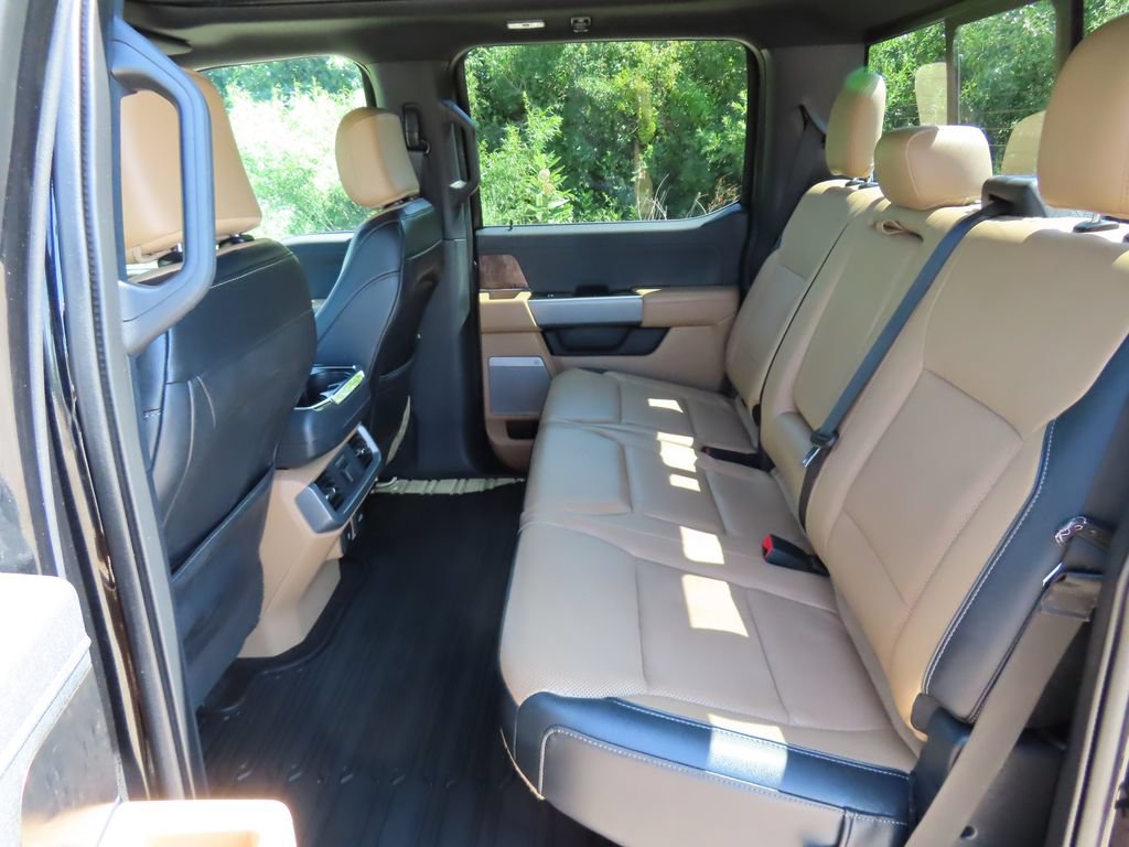 Used 2022 Ford F150 Lariat w/ Equipment Group 502A High AWD/4WD image 31