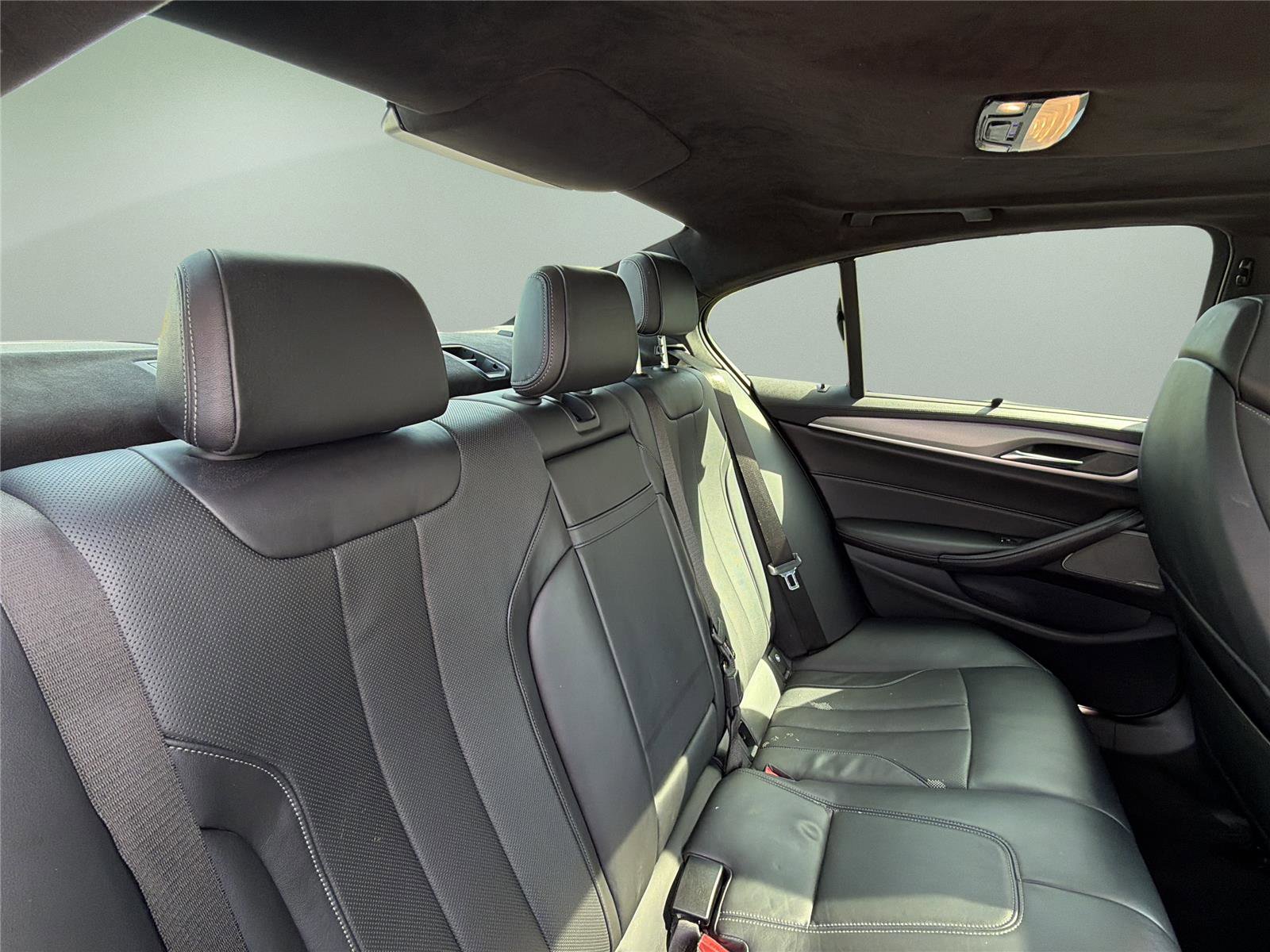 Used 2019 BMW M5 w/ Executive Package AWD/4WD image 23