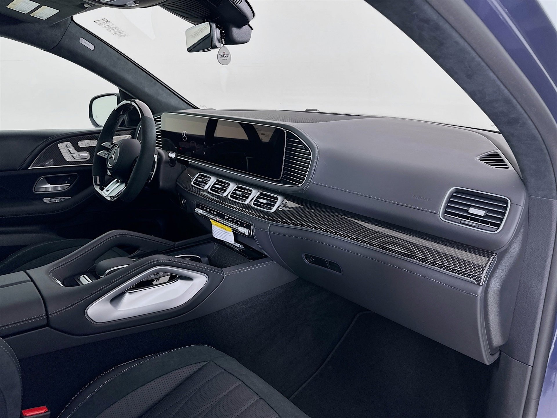 New 2026 Mercedes-Benz GLE 63 AMG S image 32