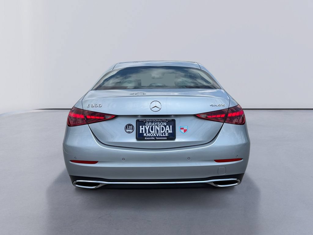 Used 2025 Mercedes-Benz C 300 4MATIC Sedan image 4
