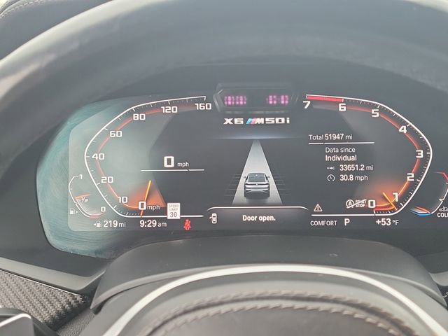 Used 2022 BMW X6 M50i AWD/4WD image 29