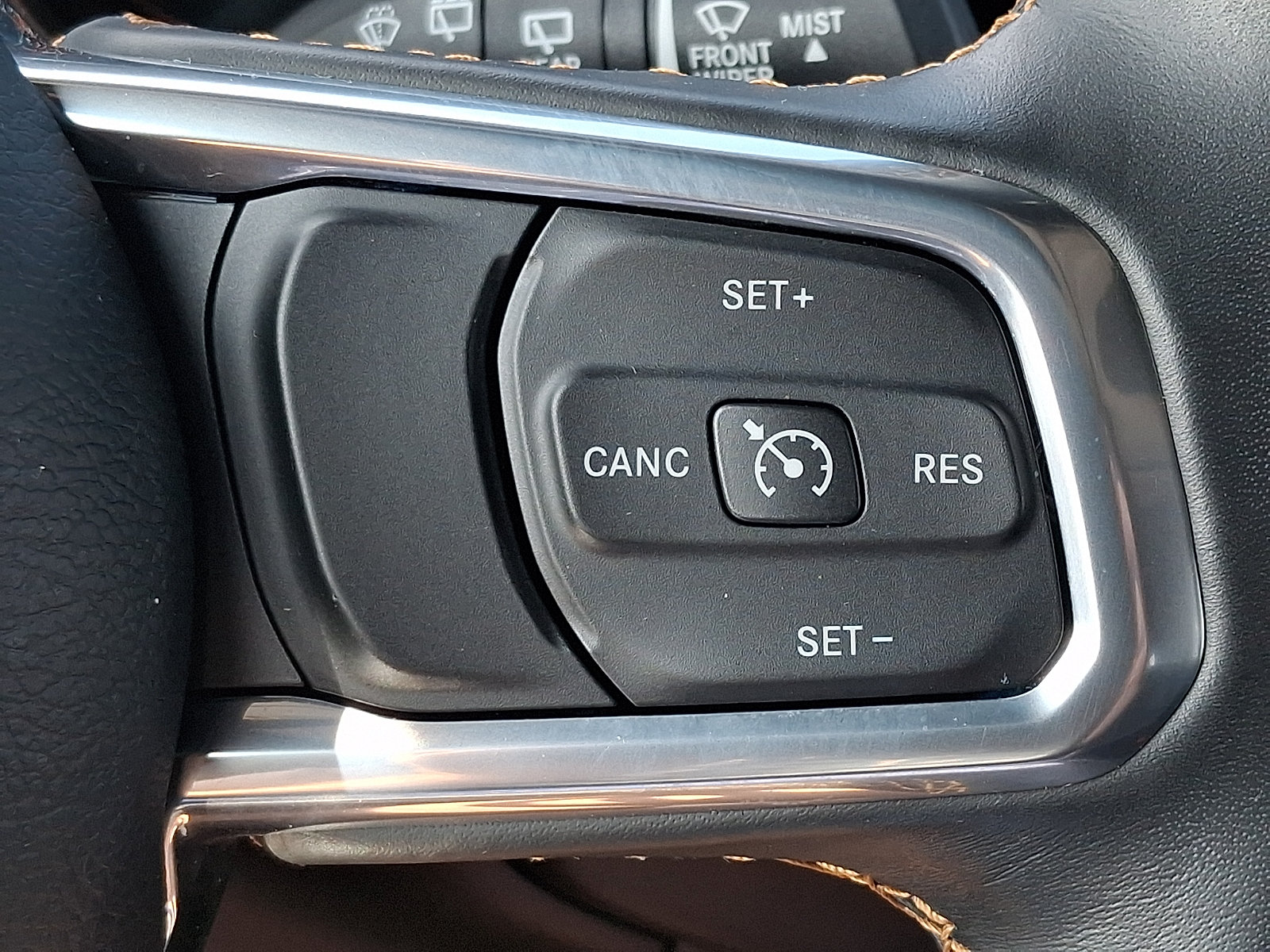 Certified 2022 Jeep Wrangler Unlimited Sahara AWD/4WD image 23