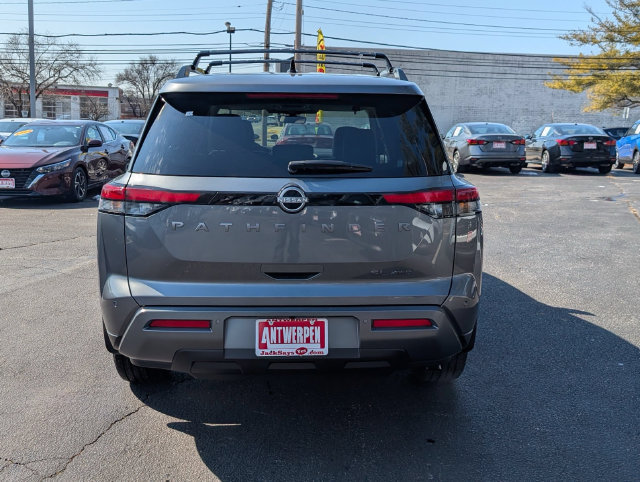 New 2026 Nissan Pathfinder SL w/ Cargo Package AWD/4WD image 3