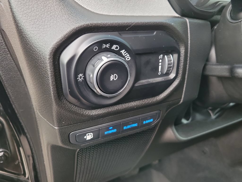 Used 2025 Jeep Wrangler Unlimited Sport S 4xe AWD/4WD image 16