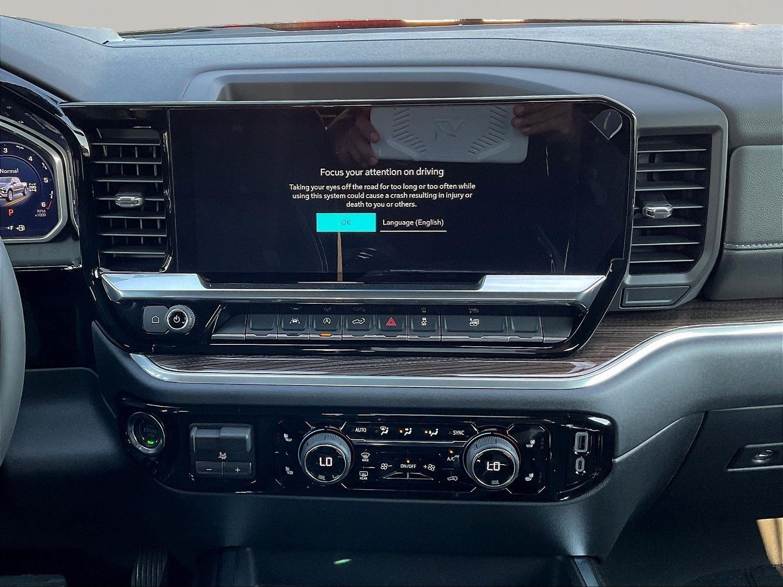 New 2026 Chevrolet Silverado 1500 RST AWD/4WD image 11
