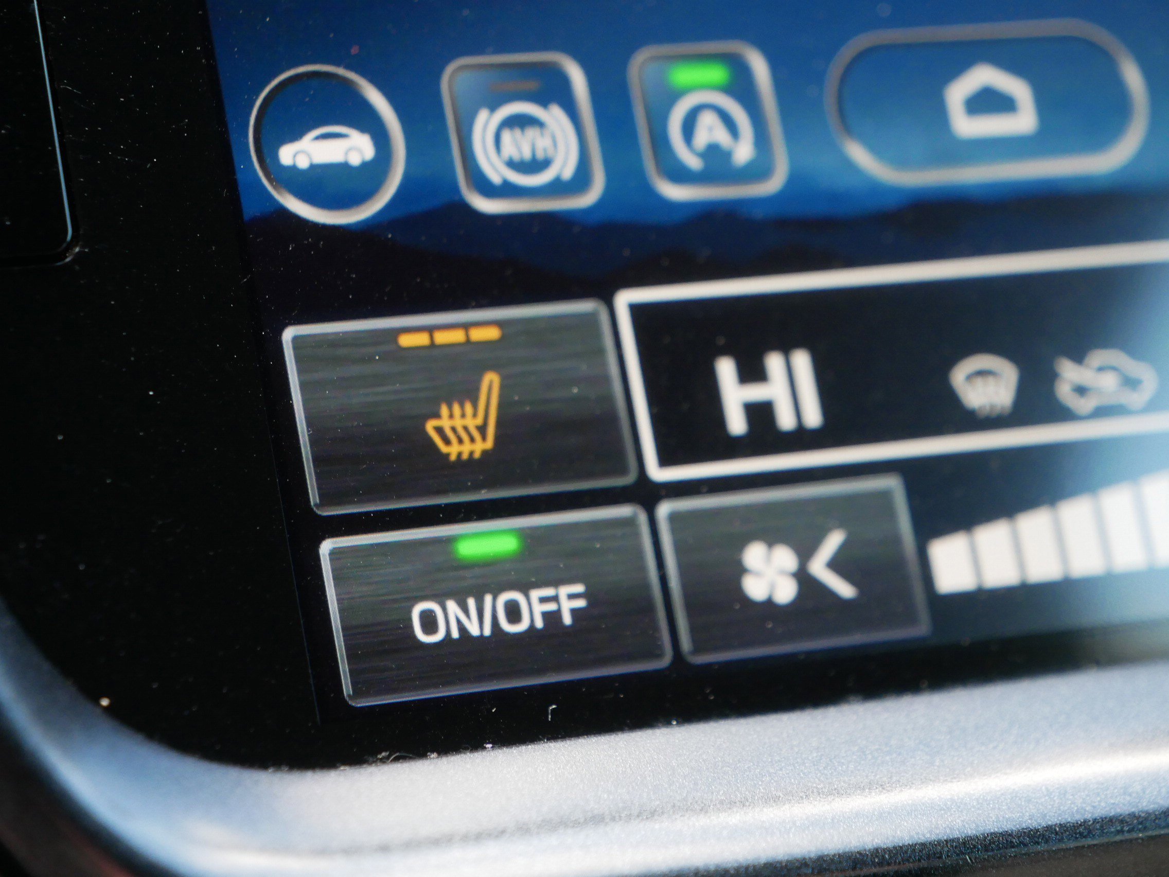 Used 2024 Subaru Outback Wilderness AWD/4WD image 32