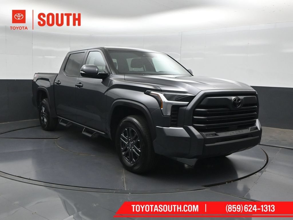 Used 2025 Toyota Tundra SR5 w/ SR5 Convenience Package AWD/4WD image 4