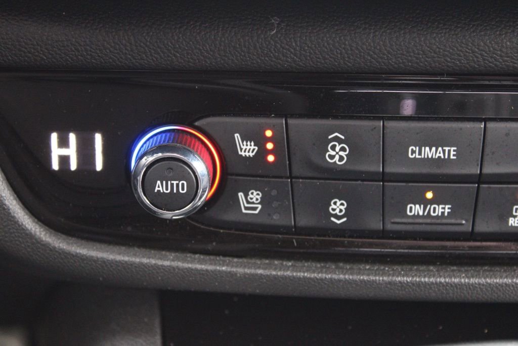 Used 2018 Buick Regal GS w/ Driver Confidence Package #2 image 40