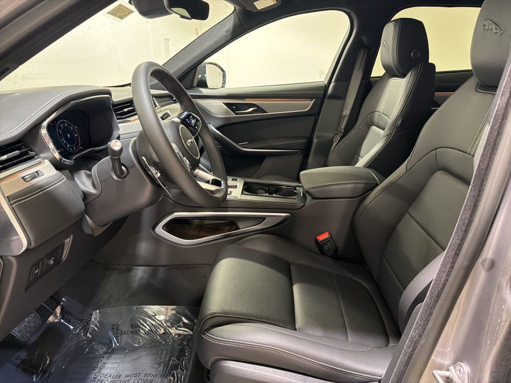 New 2026 Jaguar F-PACE R-Dynamic S image 11