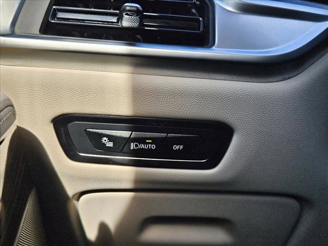 Certified 2025 BMW X7 xDrive40i w/ Executive Package image 15