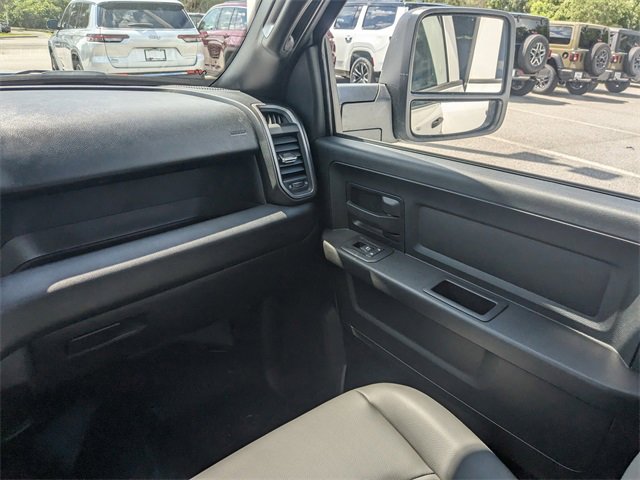 New 2025 RAM 3500 Tradesman w/ Chrome Appearance Group image 16