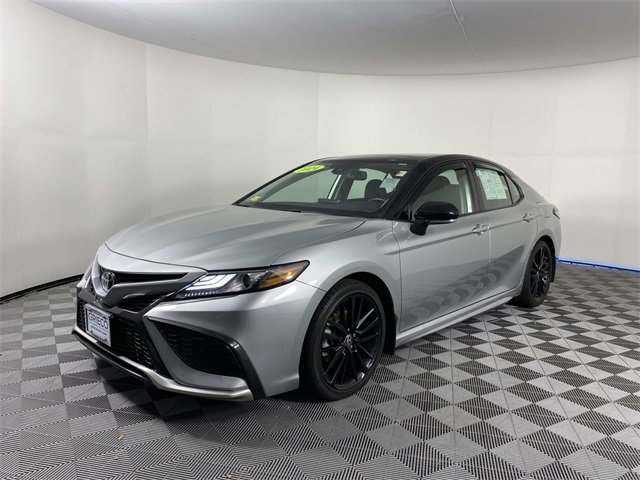 Used 2024 Toyota Camry XSE image 4