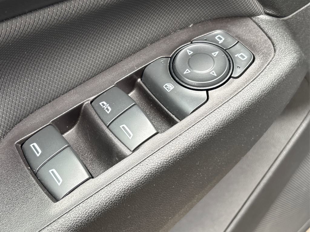 Used 2022 Chevrolet Equinox RS image 33