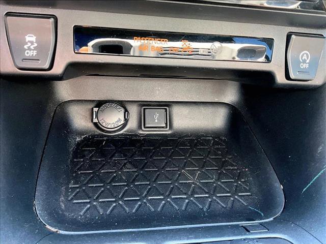 Used 2021 Toyota RAV4 XLE image 23