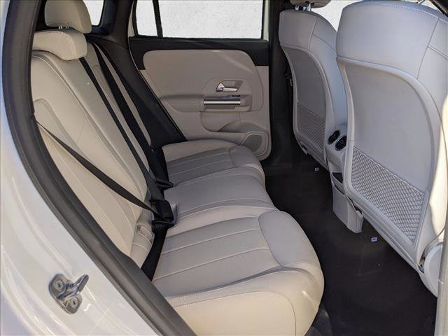 Certified 2025 Mercedes-Benz GLA 250 4MATIC image 24