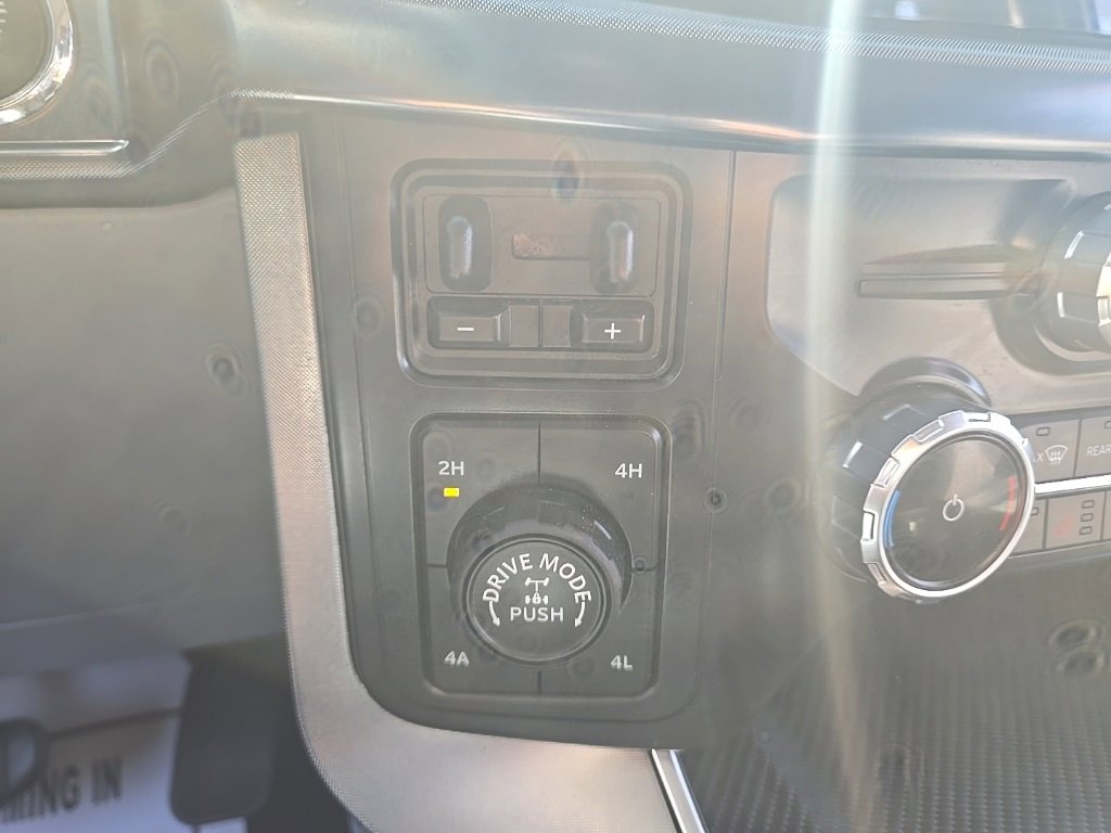 Used 2022 Ford F150 Limited image 28