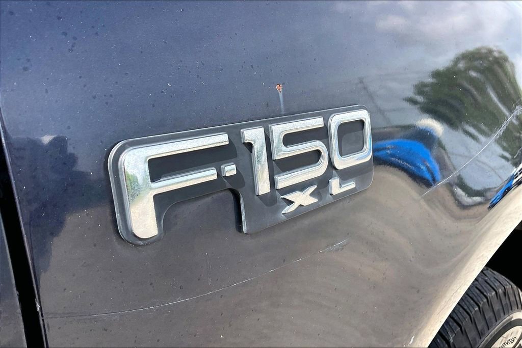 Used 2000 Ford F150 XL RWD image 14