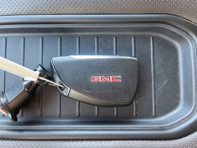 Used 2021 GMC Yukon SLT w/ SLT Premium Package image 76