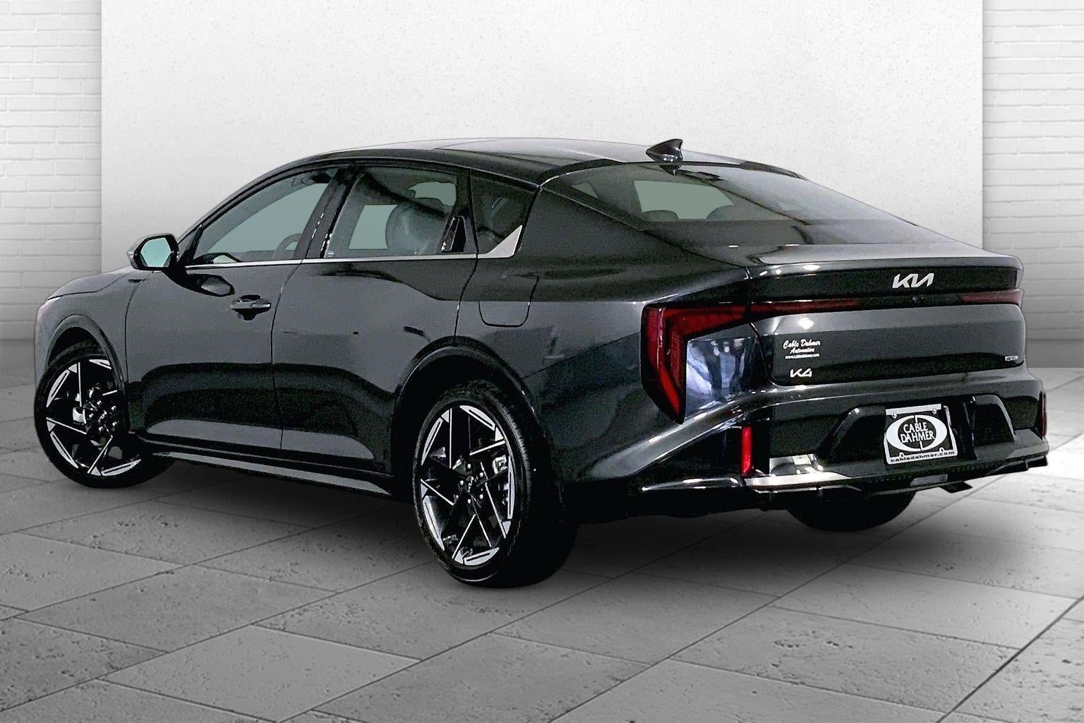 Certified 2025 Kia K4 GT-Line w/ GT-Line Premium Package FWD image 11