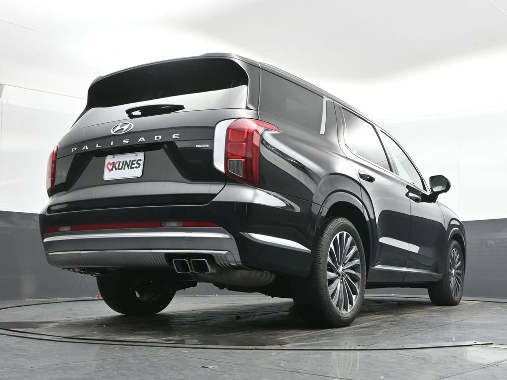 Used 2024 Hyundai Palisade Calligraphy image 42