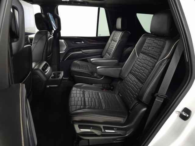 Used 2021 Cadillac Escalade Premium Luxury Platinum image 43
