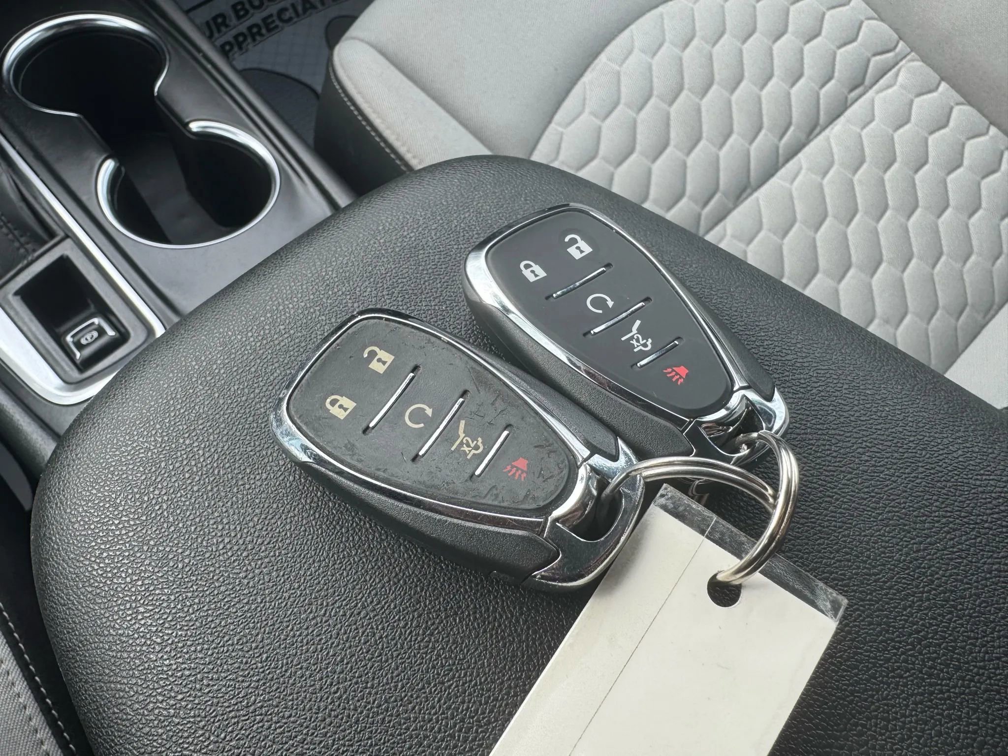 Used 2021 Chevrolet Equinox LT image 19