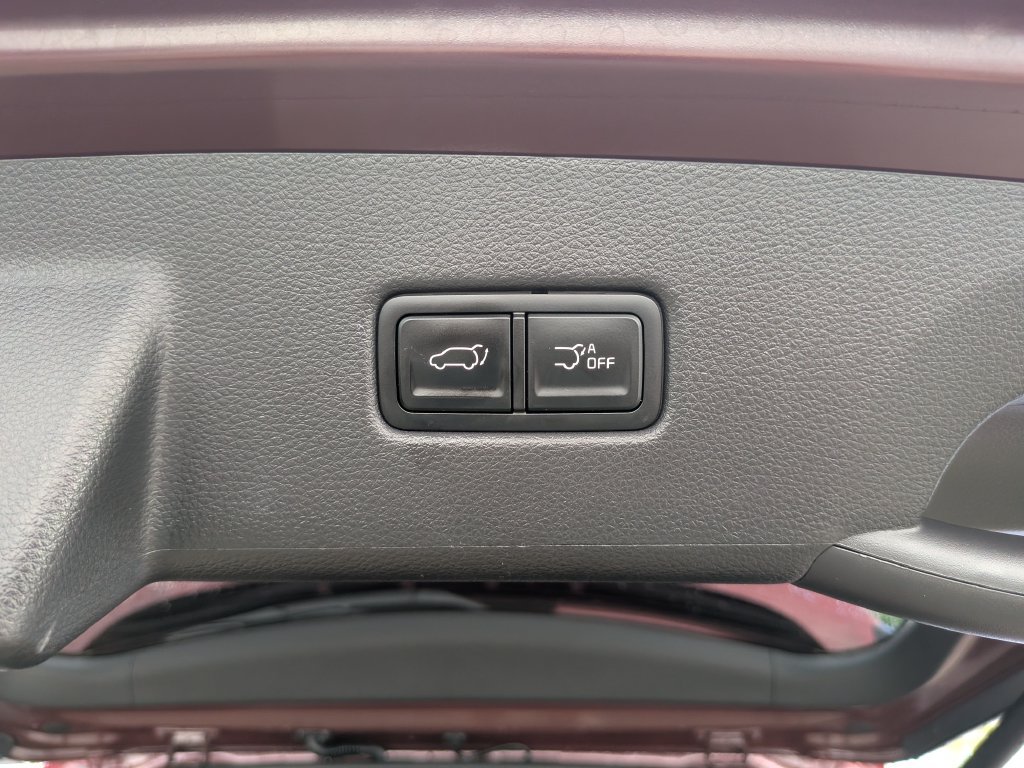 Certified 2024 Kia Carnival SX FWD image 13