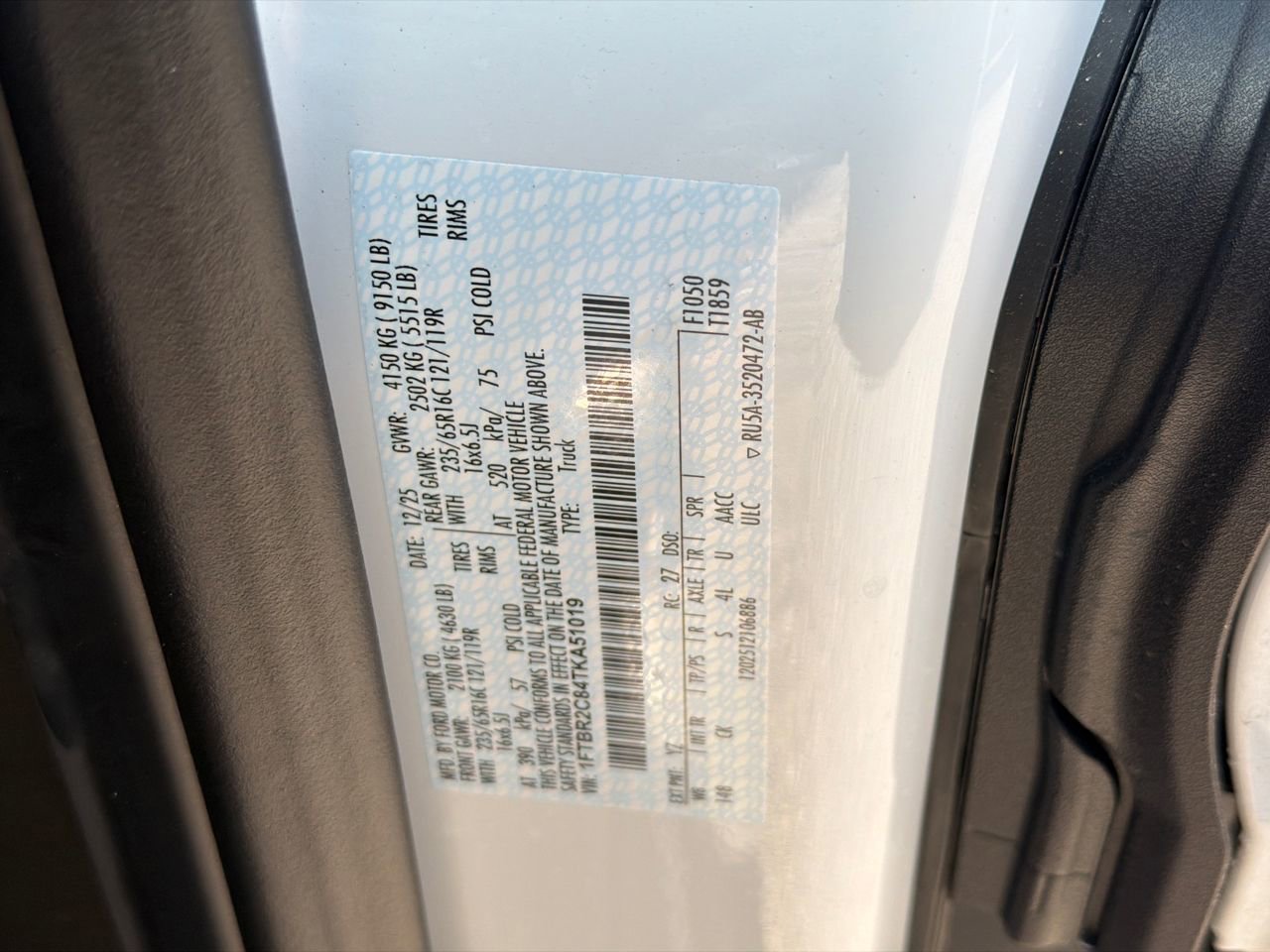 New 2026 Ford Transit 250 148 Medium Roof Extended AWD image 36