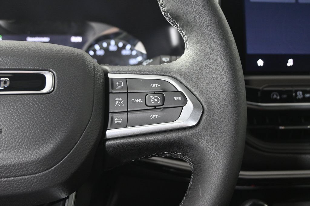 New 2026 Jeep Compass Limited AWD/4WD image 35