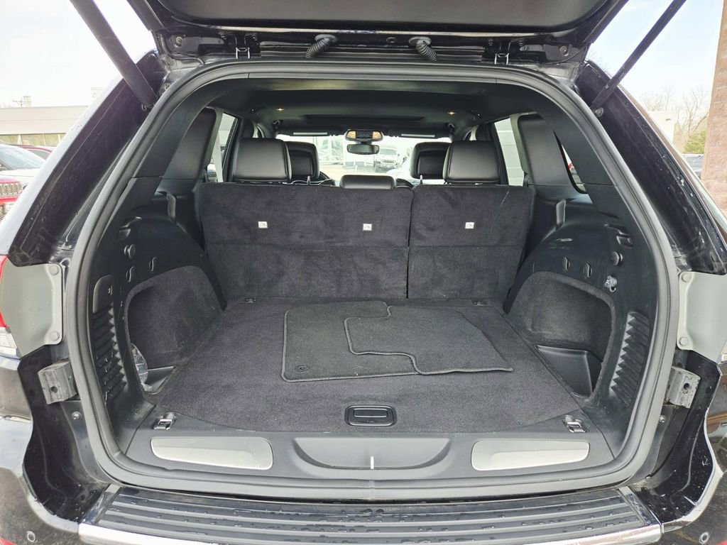 Used 2019 Jeep Grand Cherokee Limited image 14