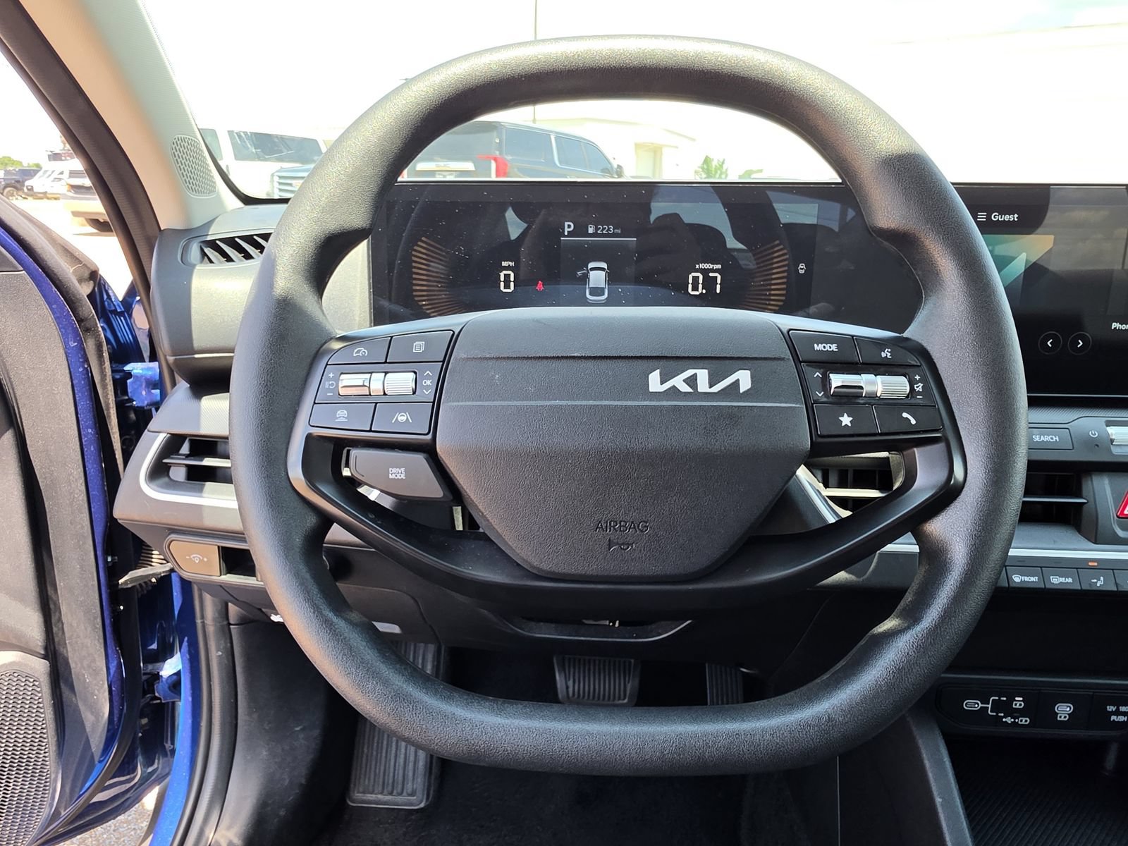 Used 2025 Kia K4 FWD image 21