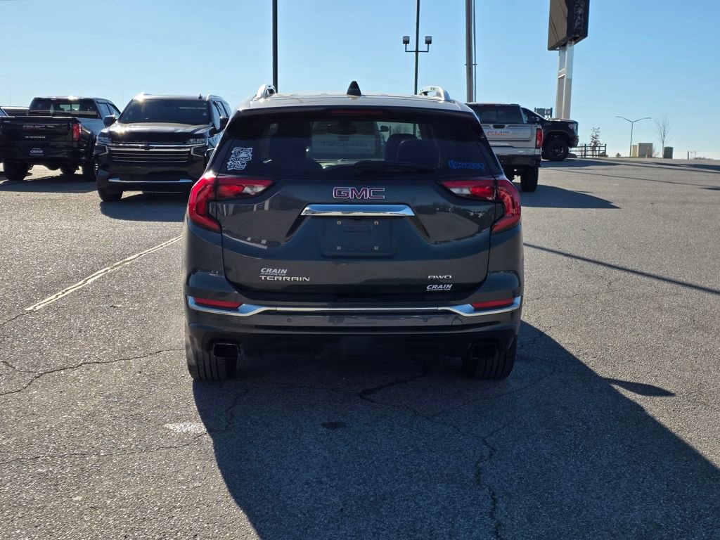 Used 2020 GMC Terrain Denali w/ Denali Premium Package image 6