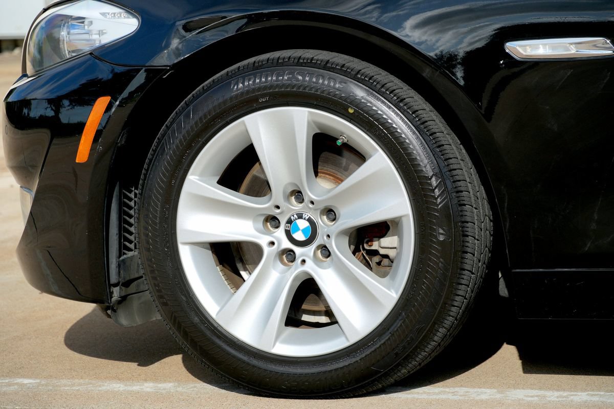 Used 2012 BMW 528i Sedan RWD image 27