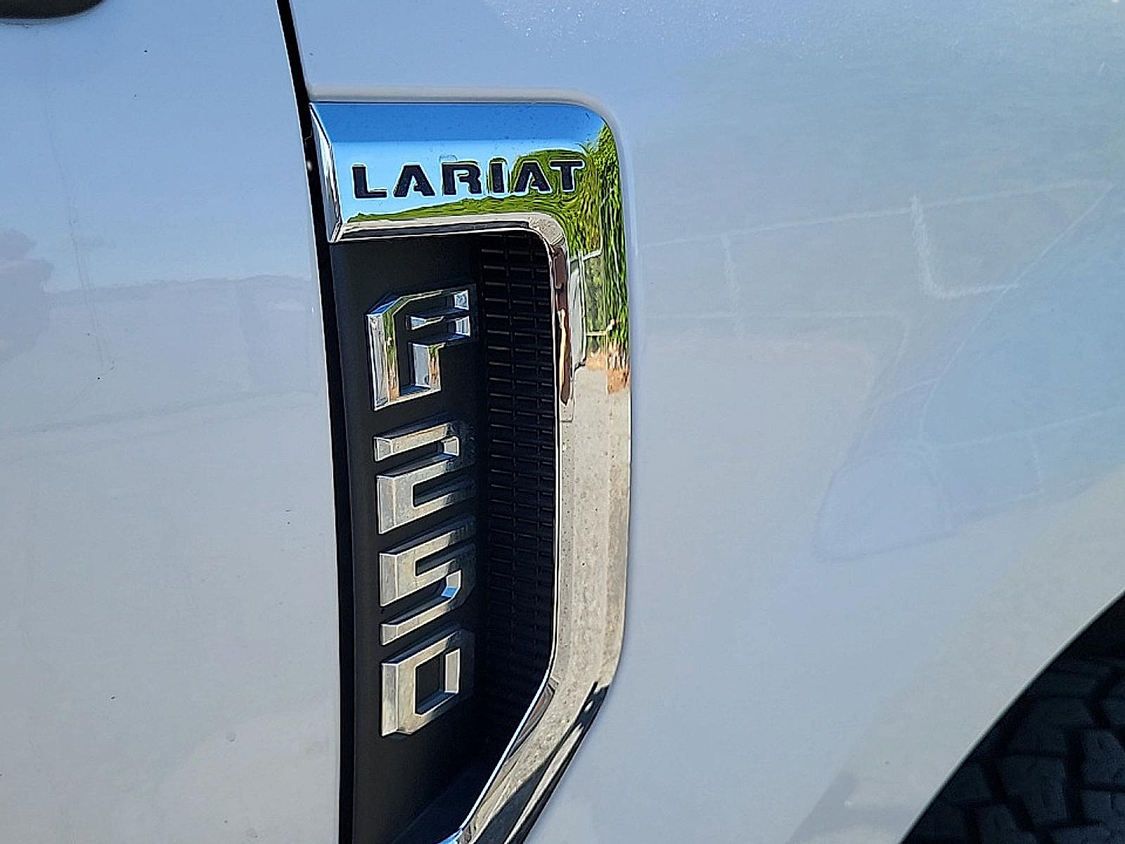 Used 2017 Ford F250 Lariat w/ Lariat Ultimate Package AWD/4WD image 30