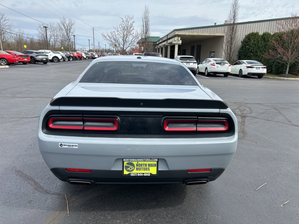 Used 2022 Dodge Challenger SXT w/ Blacktop Package image 6