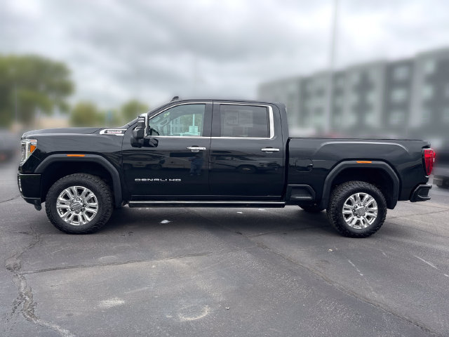 Used 2022 GMC Sierra 2500 Denali w/ Denali Ultimate Package AWD/4WD image 2