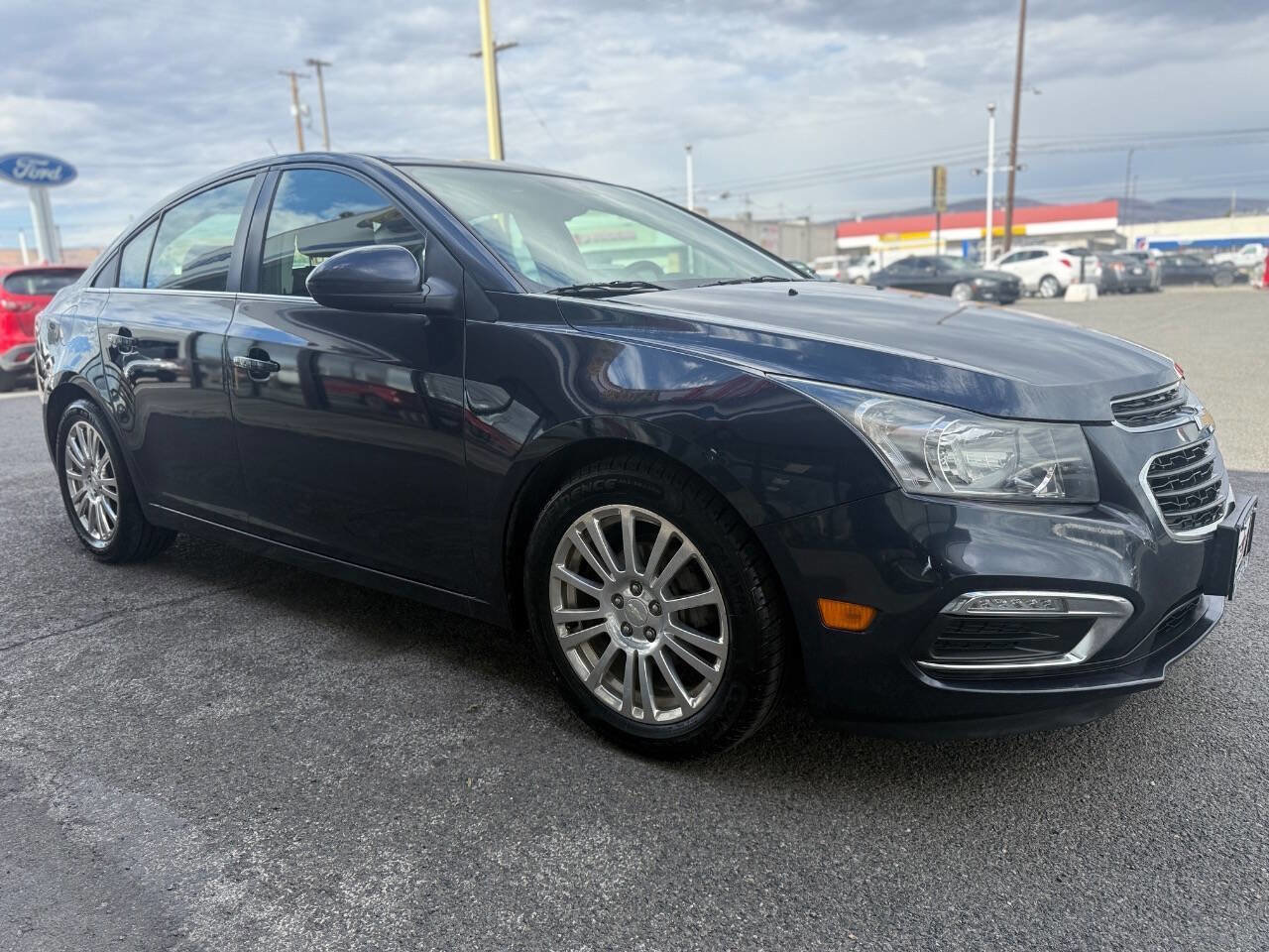 Used 2016 Chevrolet Cruze Eco FWD image 2