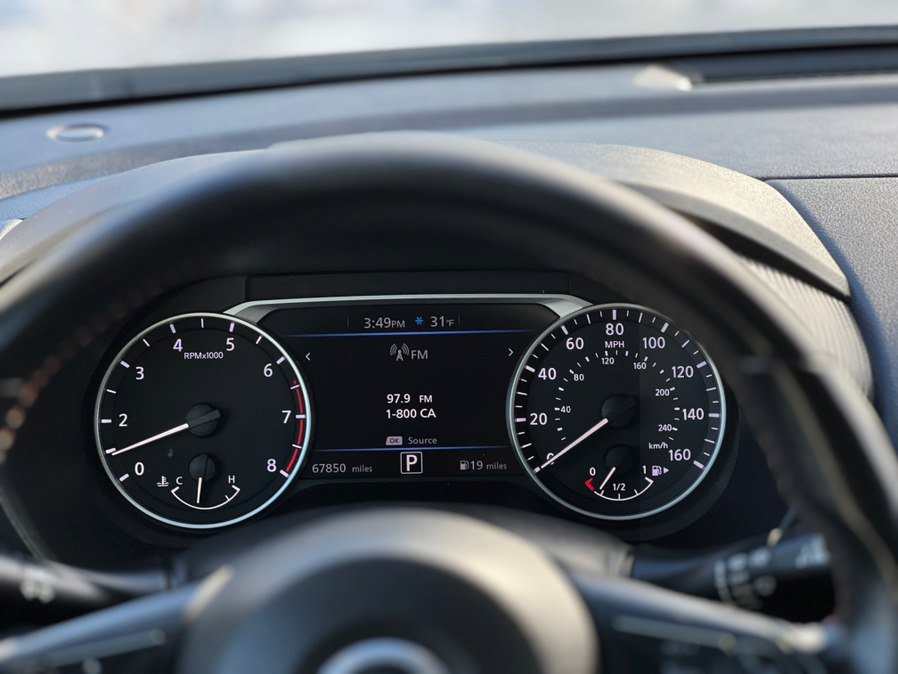 Used 2022 Nissan Sentra SR w/ Midnight Edition image 12