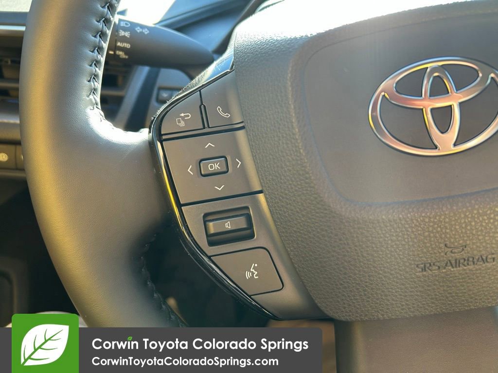 New 2026 Toyota Prius XLE FWD image 27