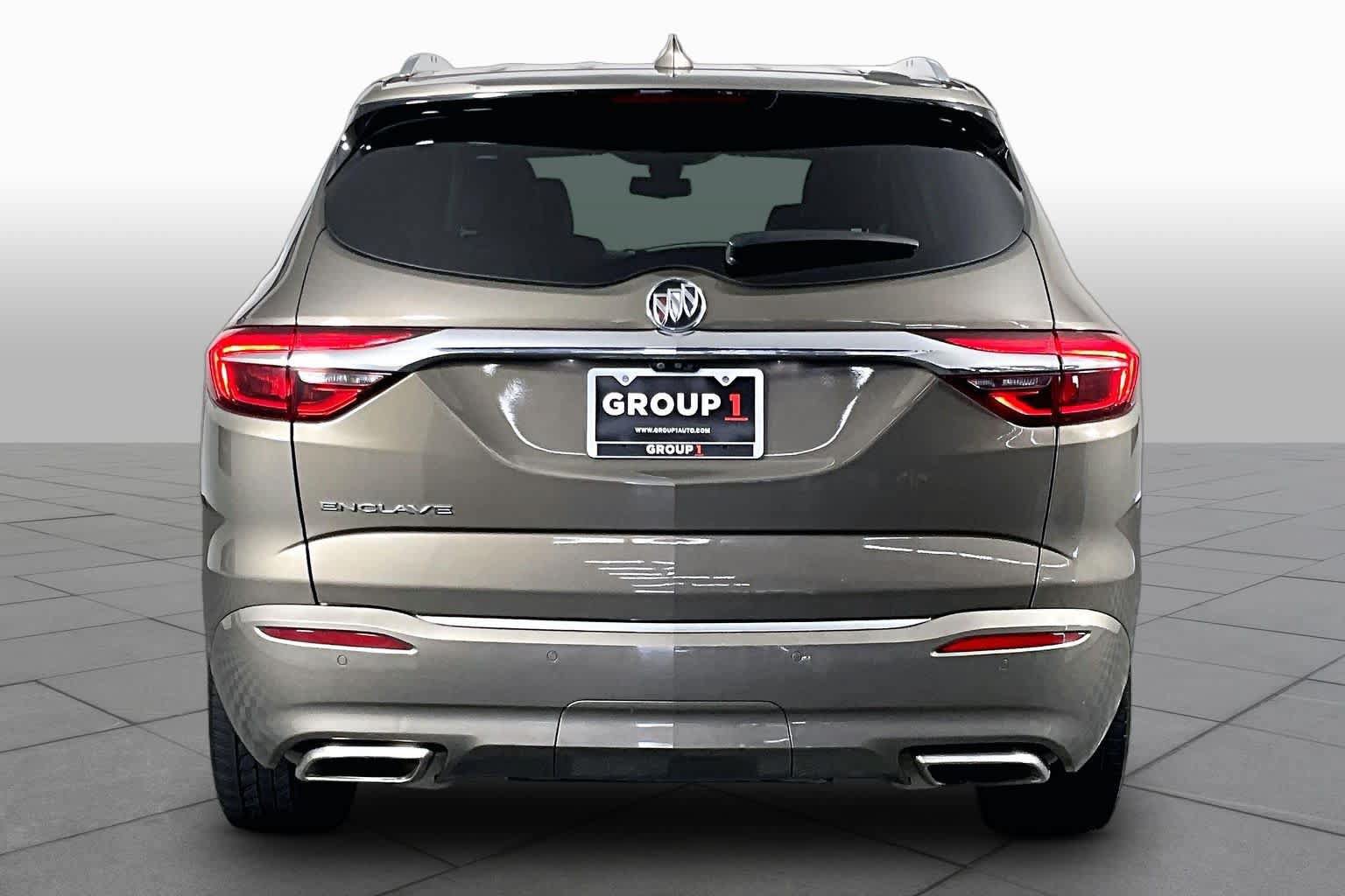 Certified 2020 Buick Enclave Avenir w/ Avenir Technology Package FWD image 5