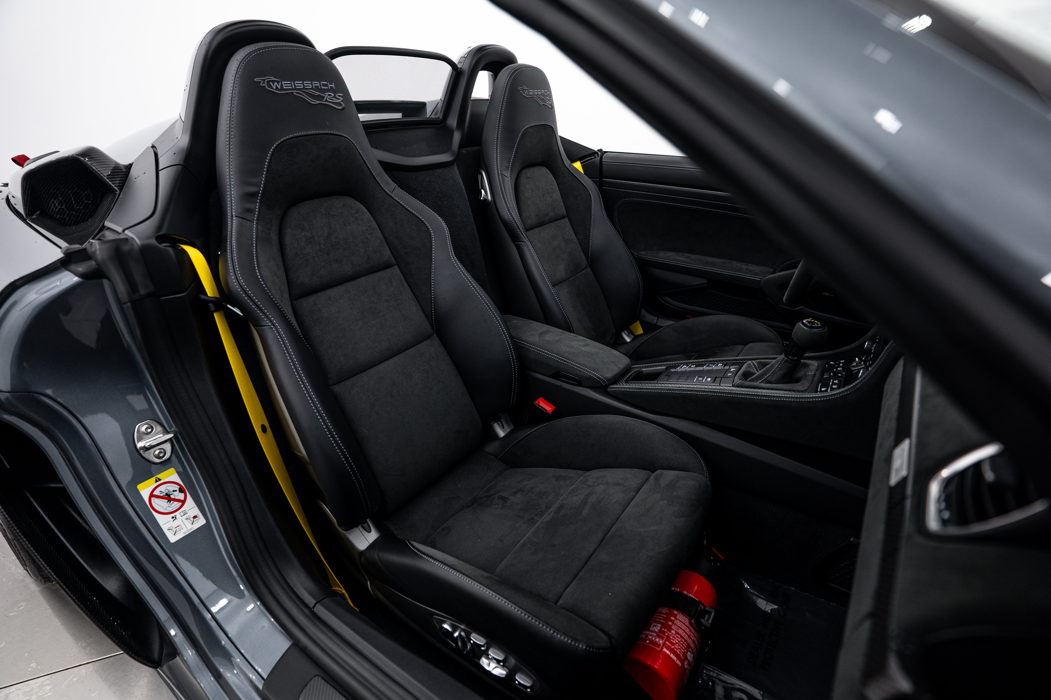 Certified 2025 Porsche 718 Boxster Spyder RS image 19