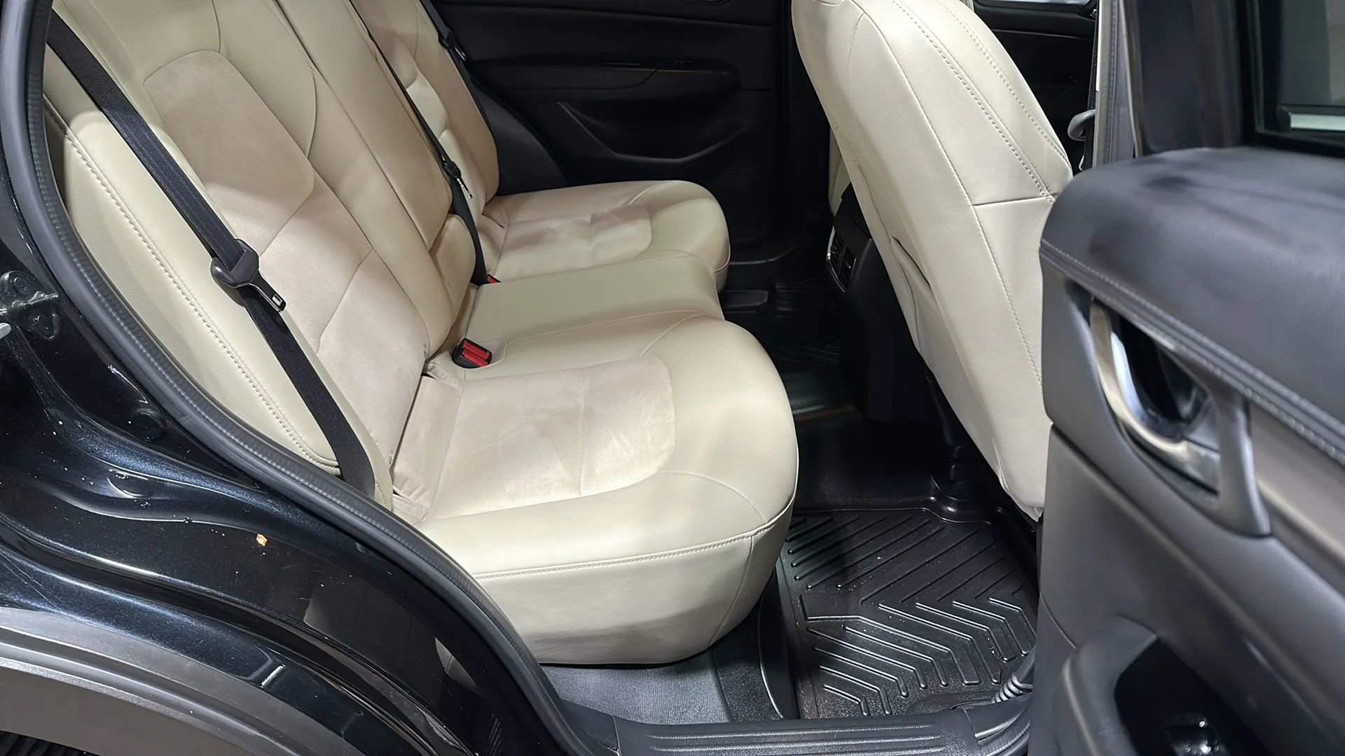 Used 2018 MAZDA CX-5 Touring AWD/4WD image 14