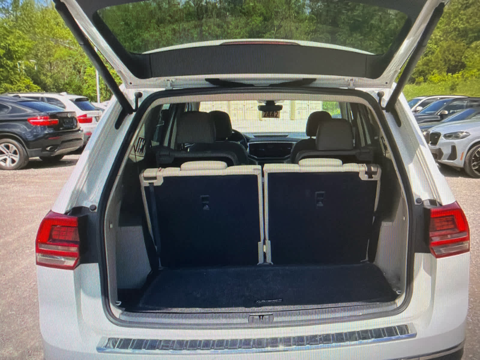 Used 2019 Volkswagen Atlas SEL Premium AWD/4WD image 37