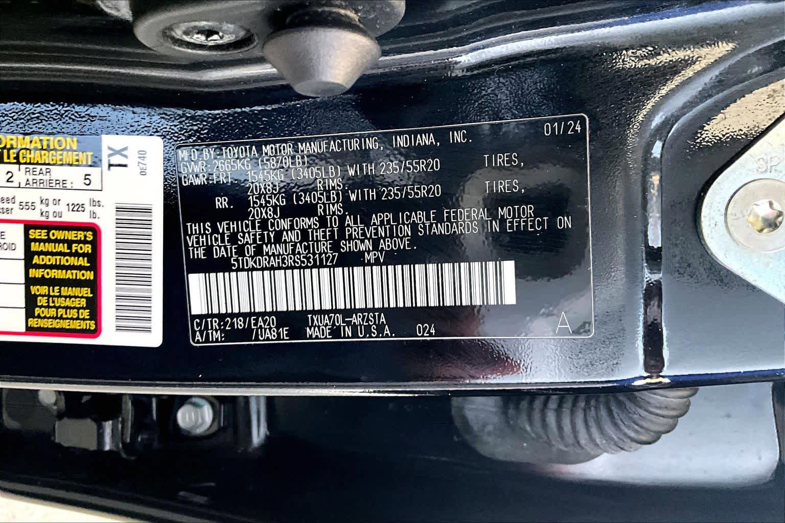 Used 2024 Toyota Highlander XSE FWD image 32