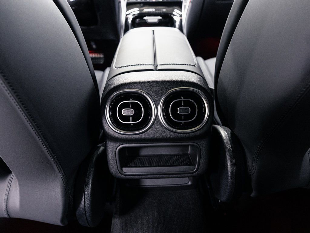 Used 2025 Mercedes-Benz GLC 63 AMG S image 31